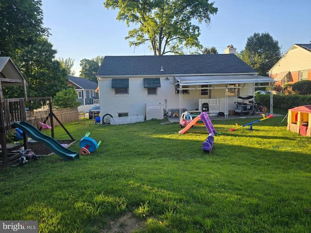 6012 MELVERN DR, Bethesda, MD 20817