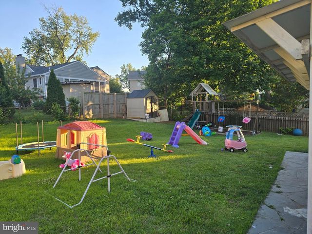 6012 MELVERN DR, Bethesda, MD 20817