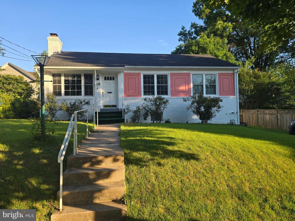 6012 MELVERN DR, Bethesda, MD 20817