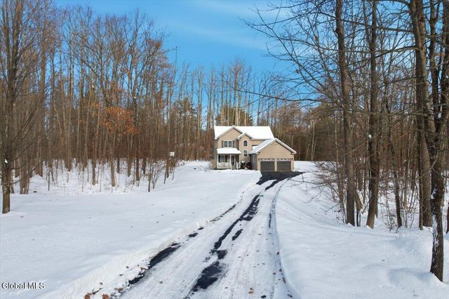 4 White Birch Lane, Wilton, NY 12831