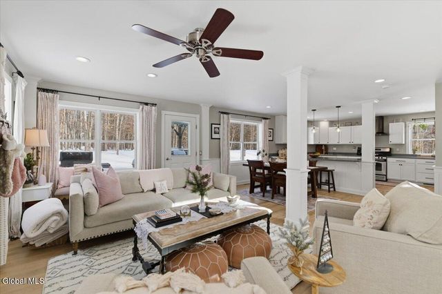 4 White Birch Lane, Wilton, NY 12831