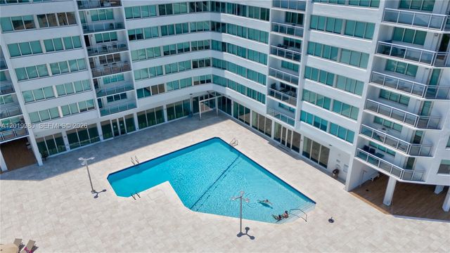 7135 Collins Ave 712, Miami Beach, FL 33141