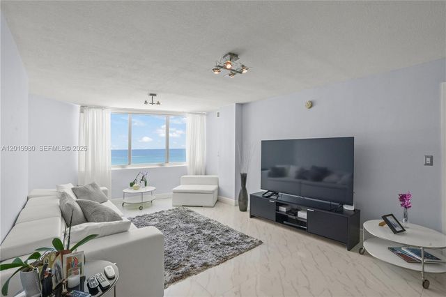 7135 Collins Ave 712, Miami Beach, FL 33141
