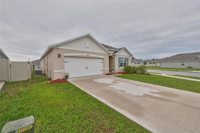 1679 AURORA RIDGE DRIVE, Zellwood, FL 32798