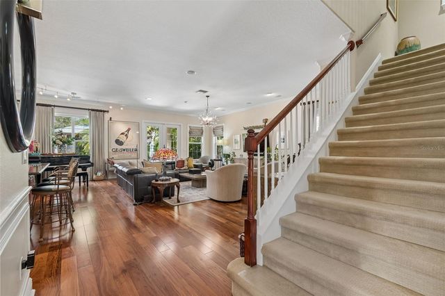 3213 W WYOMING AVENUE, Tampa, FL 33611