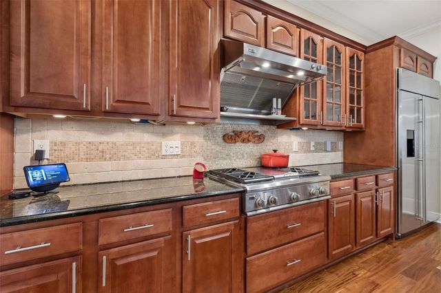 3213 W WYOMING AVENUE, Tampa, FL 33611