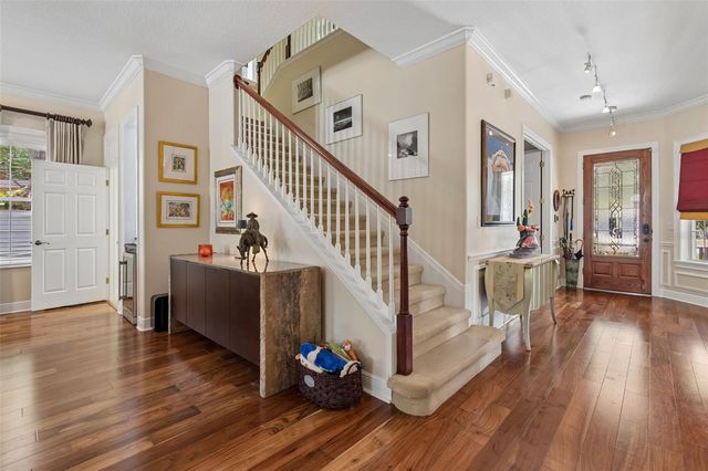 3213 W WYOMING AVENUE, Tampa, FL 33611