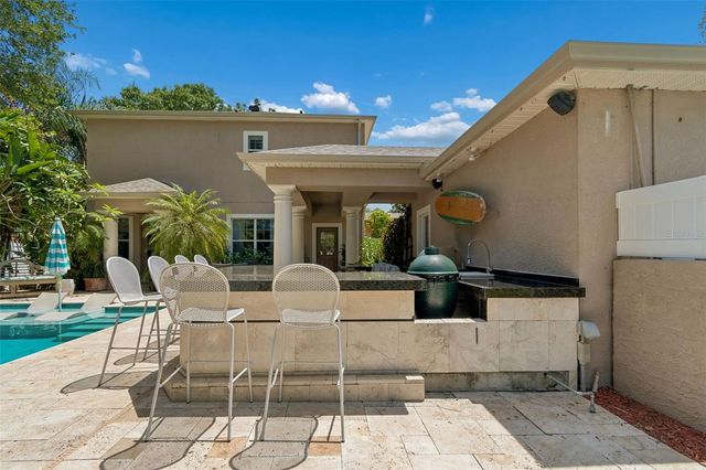 3213 W WYOMING AVENUE, Tampa, FL 33611