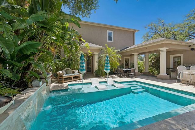 3213 W WYOMING AVENUE, Tampa, FL 33611