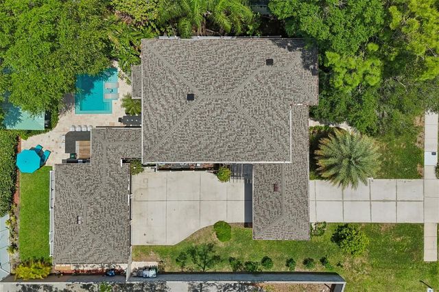 3213 W WYOMING AVENUE, Tampa, FL 33611
