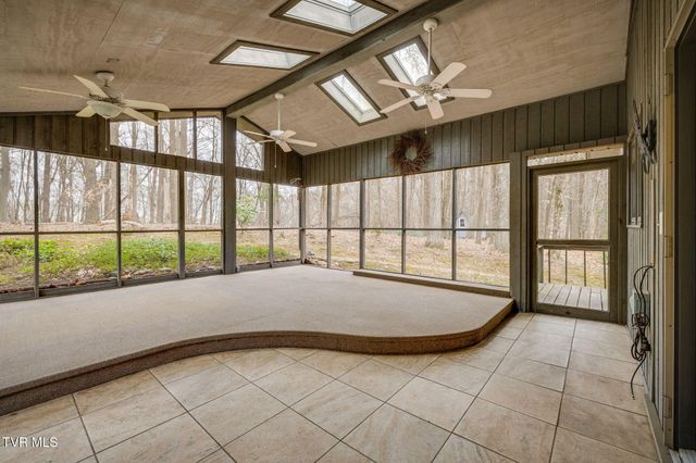 5204 Foxfire Place, Kingsport, TN 37664