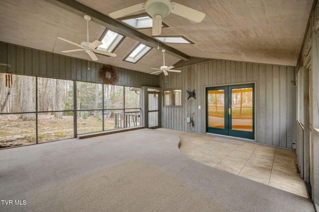 5204 Foxfire Place, Kingsport, TN 37664