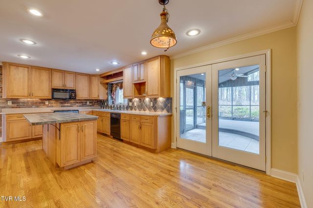 5204 Foxfire Place, Kingsport, TN 37664