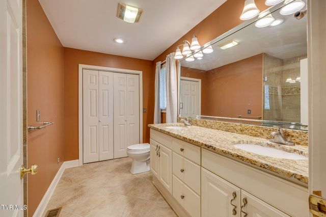 5204 Foxfire Place, Kingsport, TN 37664