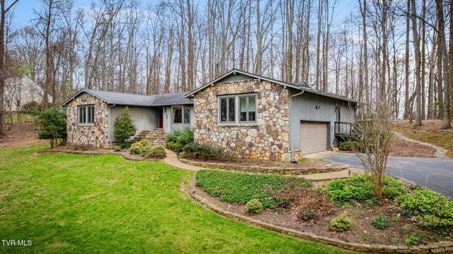 5204 Foxfire Place, Kingsport, TN 37664