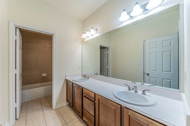 2202 Shady Vista, Richardson, TX 75080