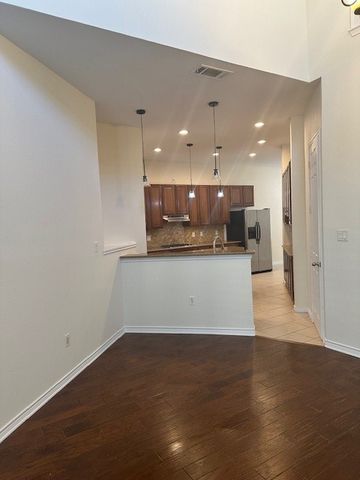 2202 Shady Vista, Richardson, TX 75080