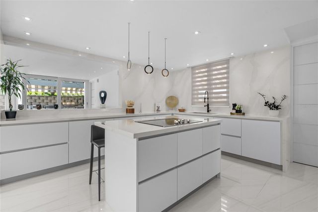 D-5 CALLE LA BORINQUEÑA, Cayey, PR 00736