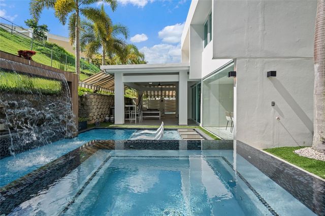 D-5 CALLE LA BORINQUEÑA, Cayey, PR 00736