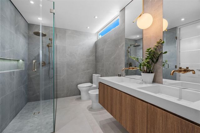 D-5 CALLE LA BORINQUEÑA, Cayey, PR 00736