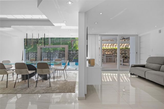 D-5 CALLE LA BORINQUEÑA, Cayey, PR 00736