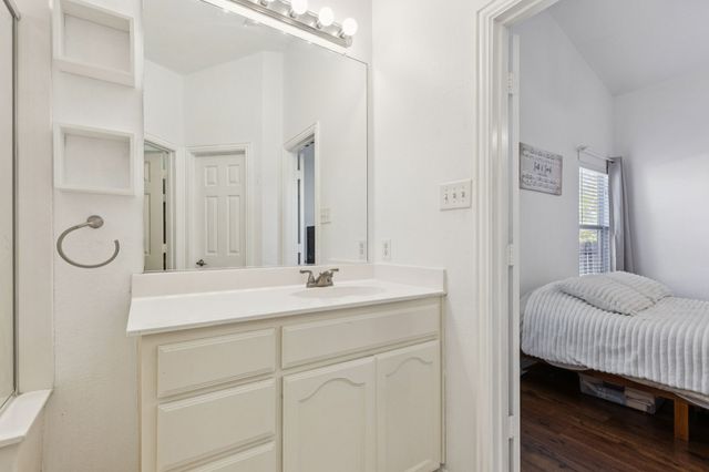 2633 Mountain Lion Drive, Fort Worth, TX 76244