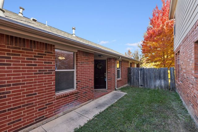 2633 Mountain Lion Drive, Fort Worth, TX 76244