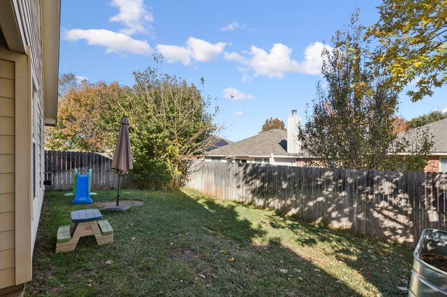 2633 Mountain Lion Drive, Fort Worth, TX 76244