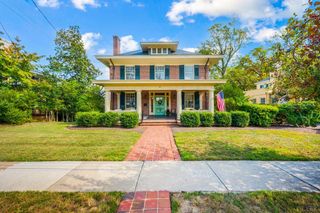 218 Woodland Avenue, Lynchburg, VA 24503