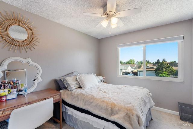 826 Scaup Ln, Suisun City, CA 94585