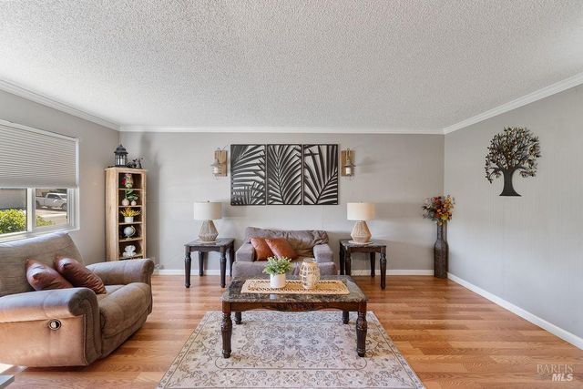 826 Scaup Ln, Suisun City, CA 94585