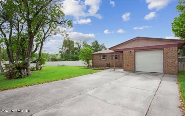 8204 FROST Street S, Jacksonville, FL 32221