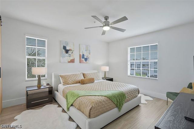 1540 Blue Point Ave 201, Naples, FL 34102