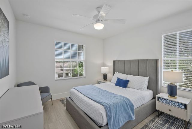 1540 Blue Point Ave 201, Naples, FL 34102