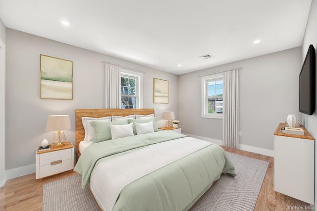 139-18 250 Street, Rosedale, NY 11422
