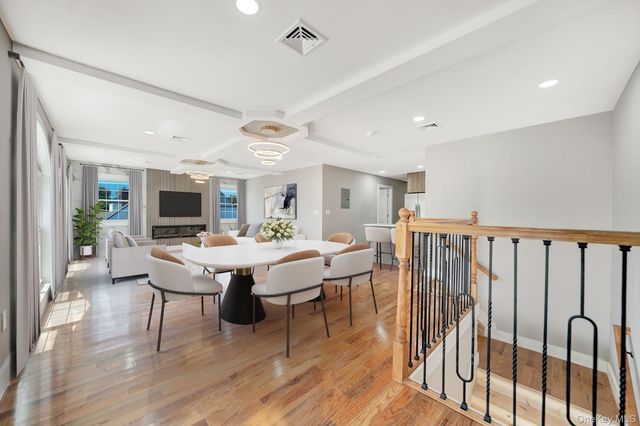 139-18 250 Street, Rosedale, NY 11422