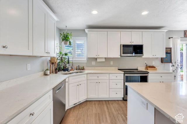 2104 E WEEPING CHERRY LN, Eagle Mountain, UT 84005