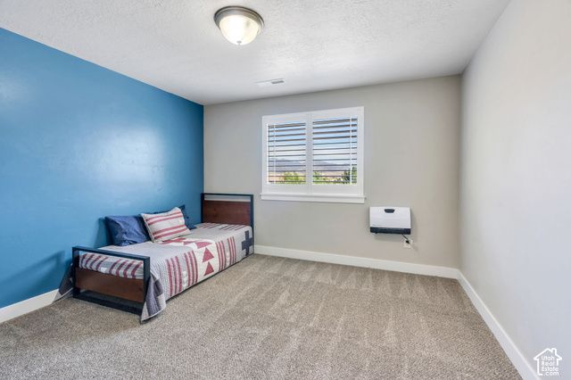 2104 E WEEPING CHERRY LN, Eagle Mountain, UT 84005