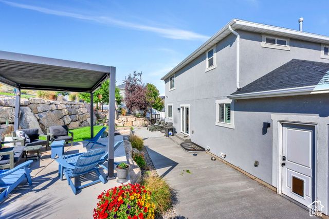 2104 E WEEPING CHERRY LN, Eagle Mountain, UT 84005