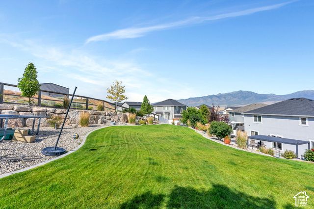 2104 E WEEPING CHERRY LN, Eagle Mountain, UT 84005