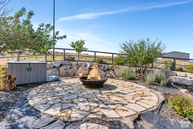 2104 E WEEPING CHERRY LN, Eagle Mountain, UT 84005