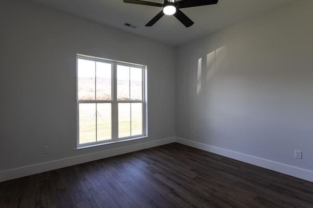 64 Tailwinds Court, Pikeville, TN 37367