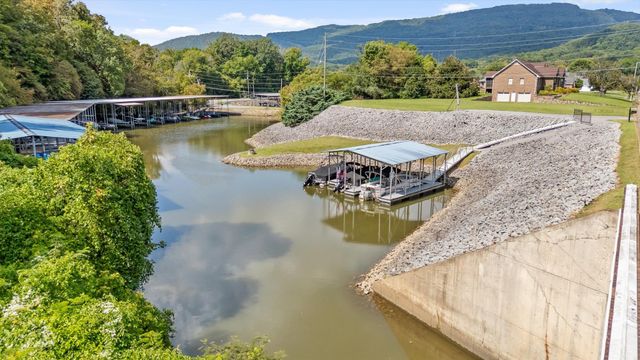 3237 Waterfront Dr, Chattanooga, TN 37419