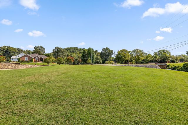 3237 Waterfront Dr, Chattanooga, TN 37419