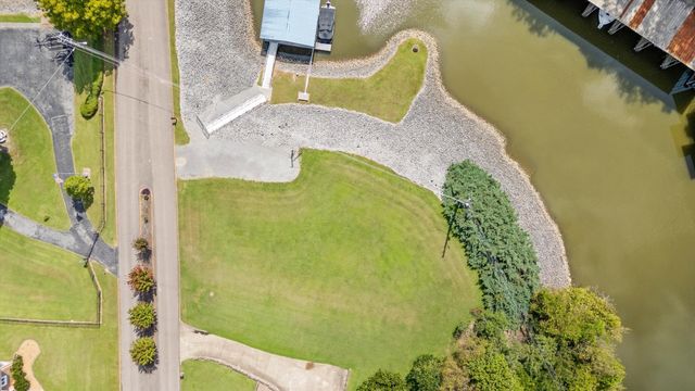 3237 Waterfront Dr, Chattanooga, TN 37419
