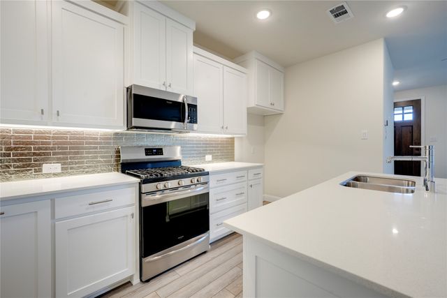 13027 Makers Drive, Frisco, TX 75035