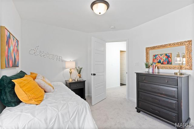 2 Sterling at River Bluffs Manors, Florissant, MO 63031