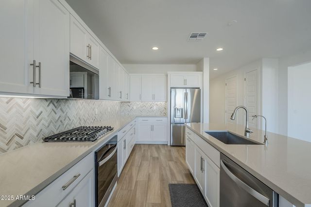 19426 S 214TH Place, Queen Creek, AZ 85142