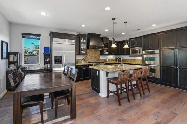 1005 Canvasback Drive, Carlsbad, CA 92011