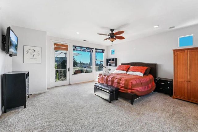 1005 Canvasback Drive, Carlsbad, CA 92011